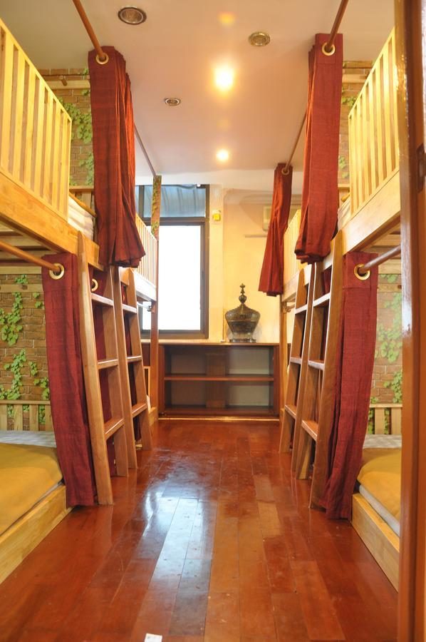 Asian Bliss Myanmar Hostel Yangon Dış mekan fotoğraf