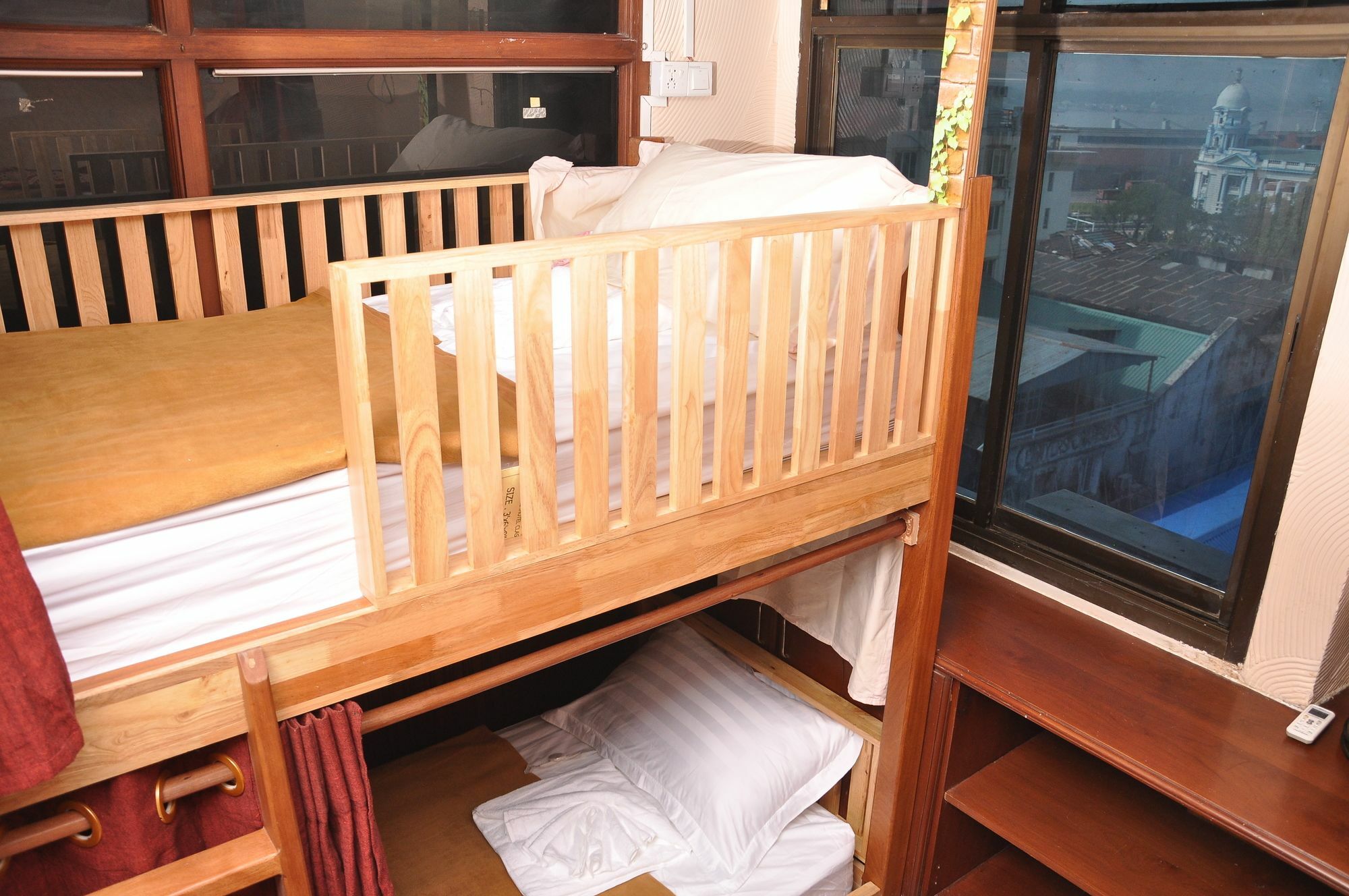 Asian Bliss Myanmar Hostel Yangon Dış mekan fotoğraf